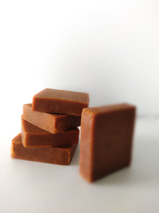 Qu'est ce que le savons surgras par saponification à froid